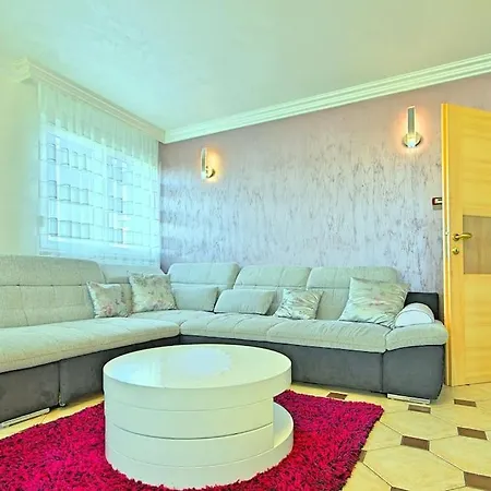 Viki Appartamento Porec