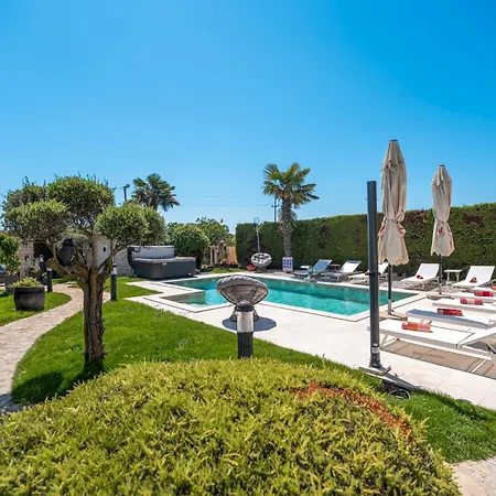 Viki Apartment Porec